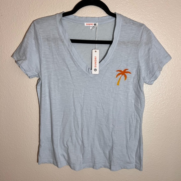 Sundry Palm Tree Graphic V-Neck Tee – Size S - Picture 1 of 4